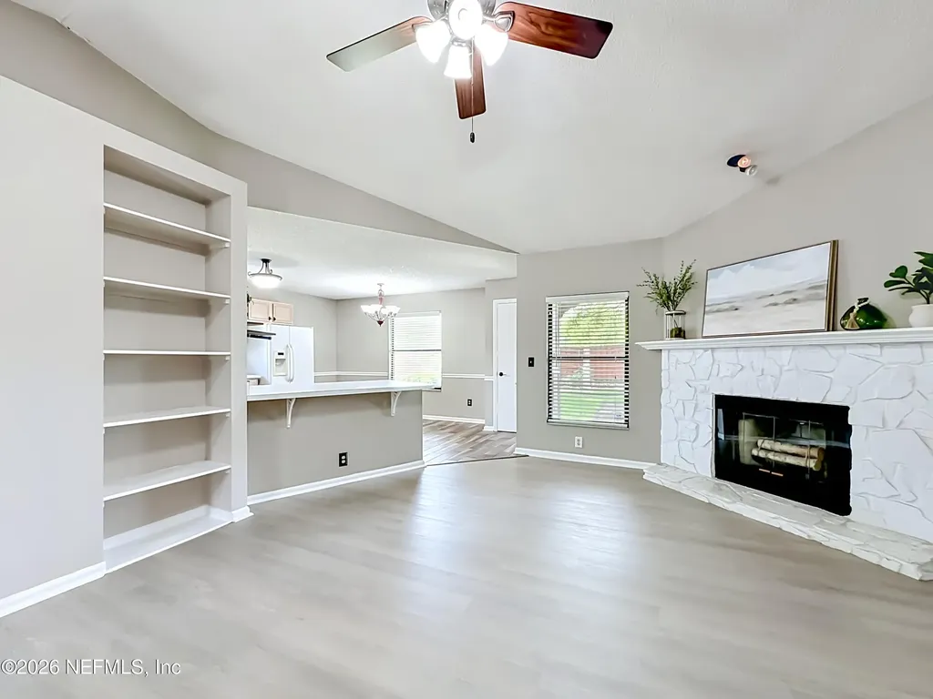 341 Hickory Hollow Drive N Jacksonville FL 32225