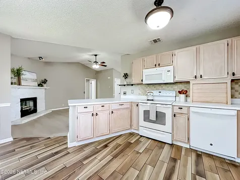 341 Hickory Hollow Drive N Jacksonville FL 32225