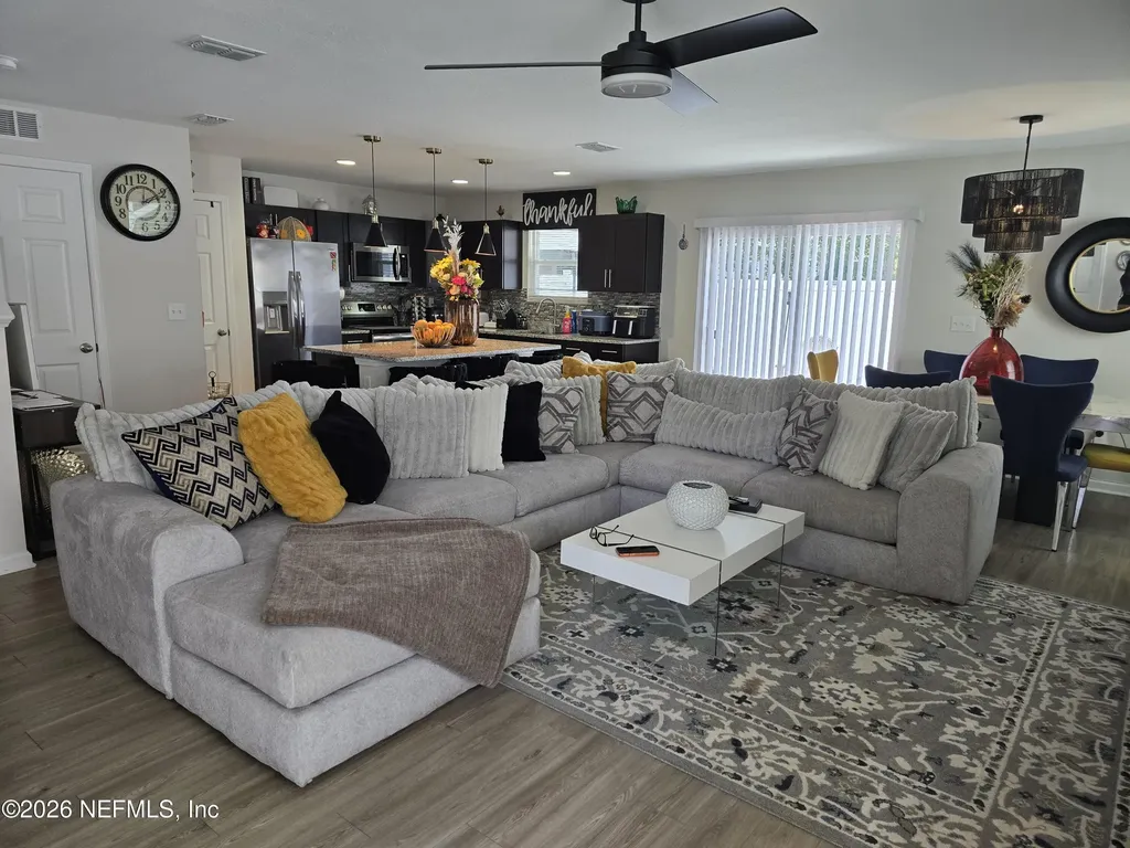633 Chestnut Street Jacksonville FL 32205