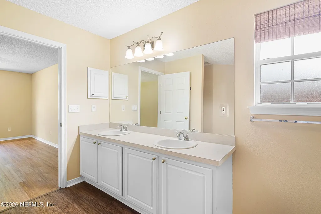 1301 Mcgrits Creek Drive E Jacksonville FL 32221
