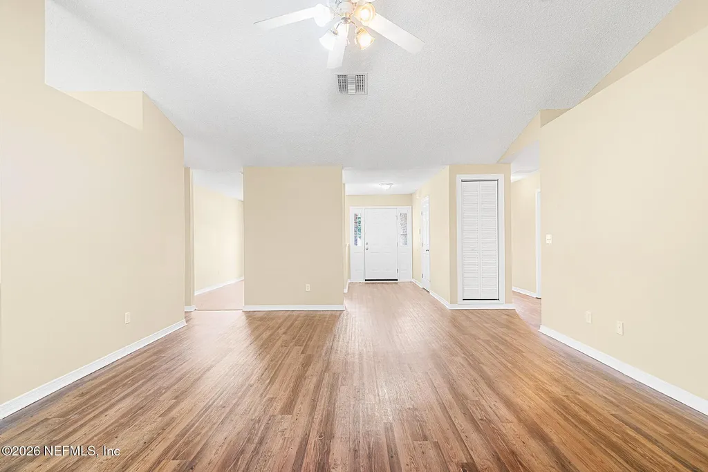 1301 Mcgrits Creek Drive E Jacksonville FL 32221