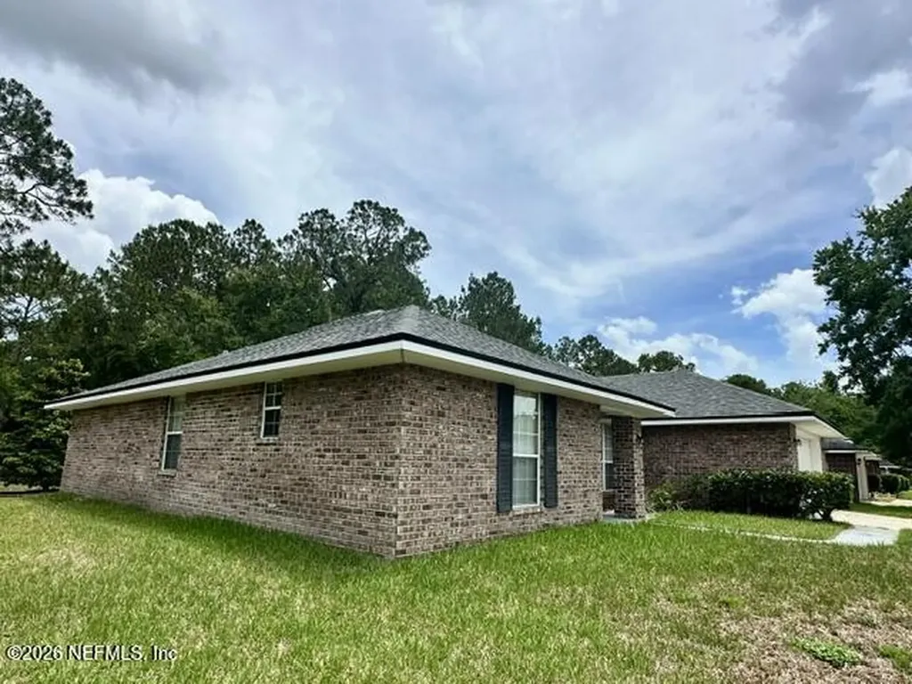 1301 Mcgrits Creek Drive E Jacksonville FL 32221