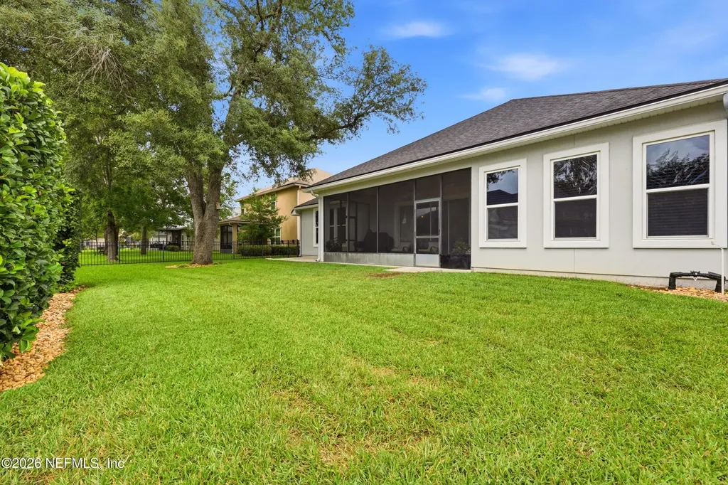 2004 Wedge Court Green Cove Springs FL 32043