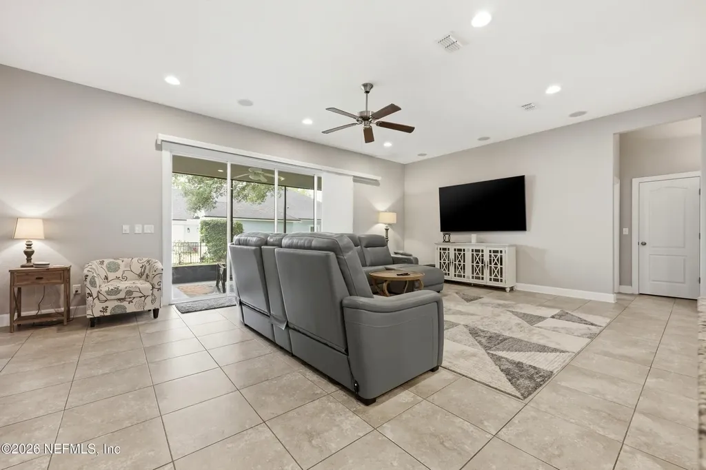 2004 Wedge Court Green Cove Springs FL 32043