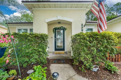 2393 Rusty Lakes Lane Jacksonville FL 32221