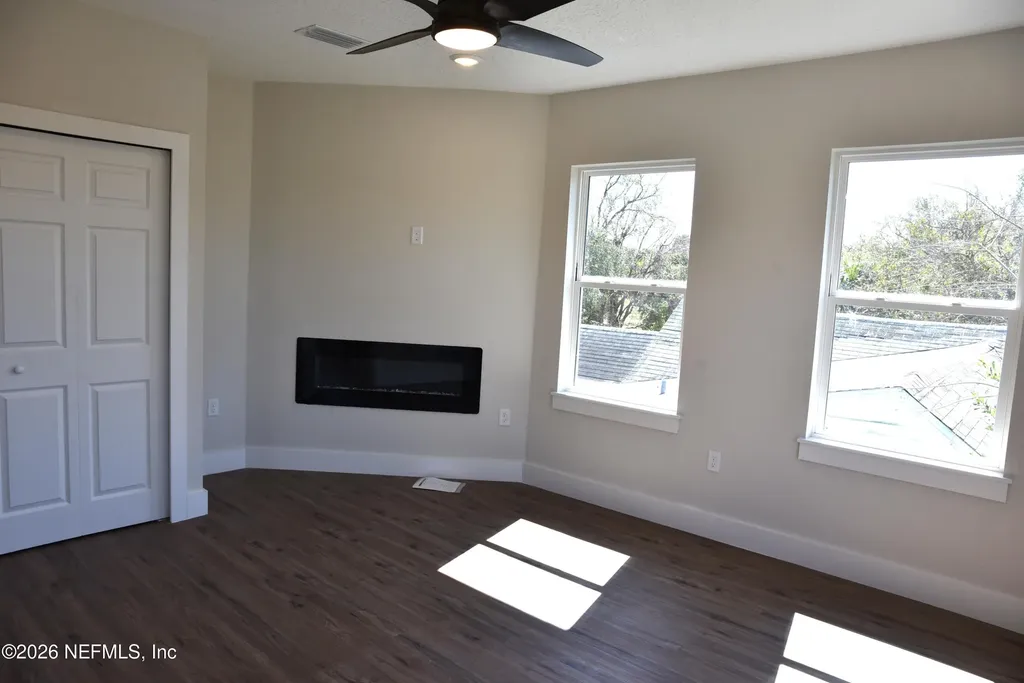 1069 Spearing Street Jacksonville FL 32206