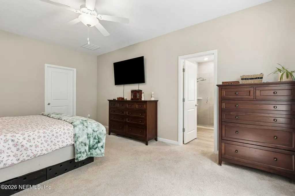 10863 Ventnor Avenue Jacksonville FL 32218