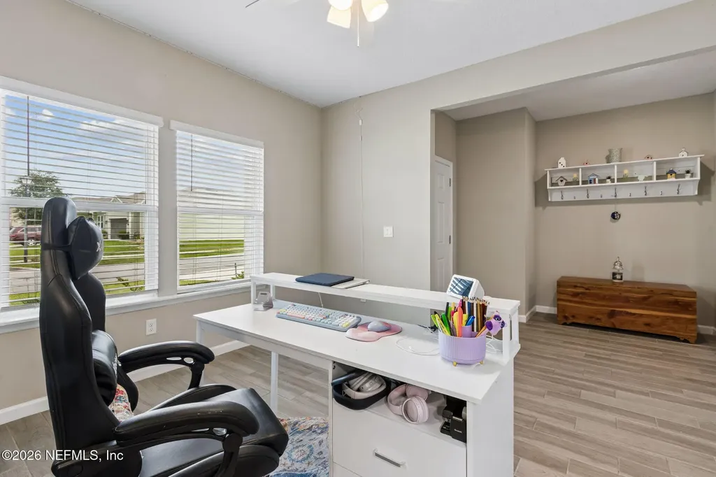 10863 Ventnor Avenue Jacksonville FL 32218