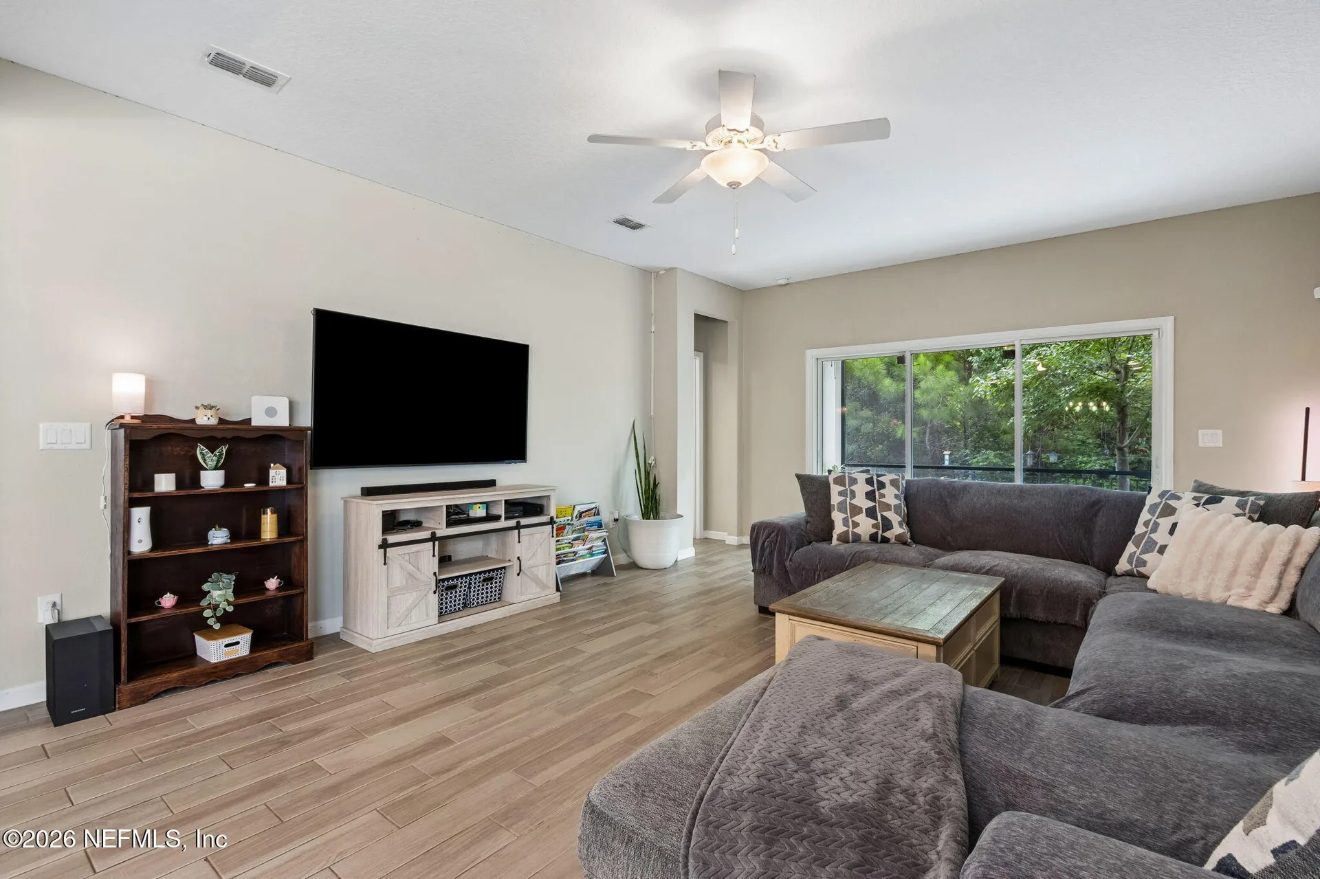 10863 Ventnor Avenue Jacksonville FL 32218