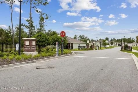 10863 Ventnor Avenue Jacksonville FL 32218