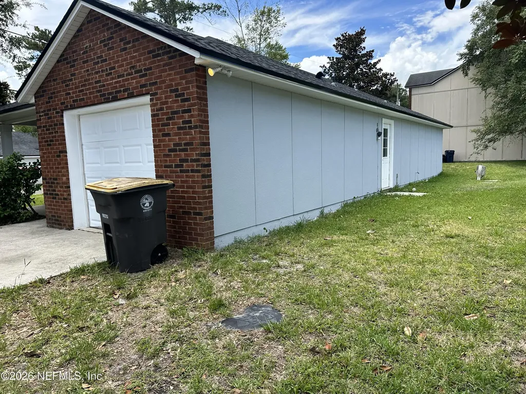 1394 Manotak Avenue Jacksonville FL 32210