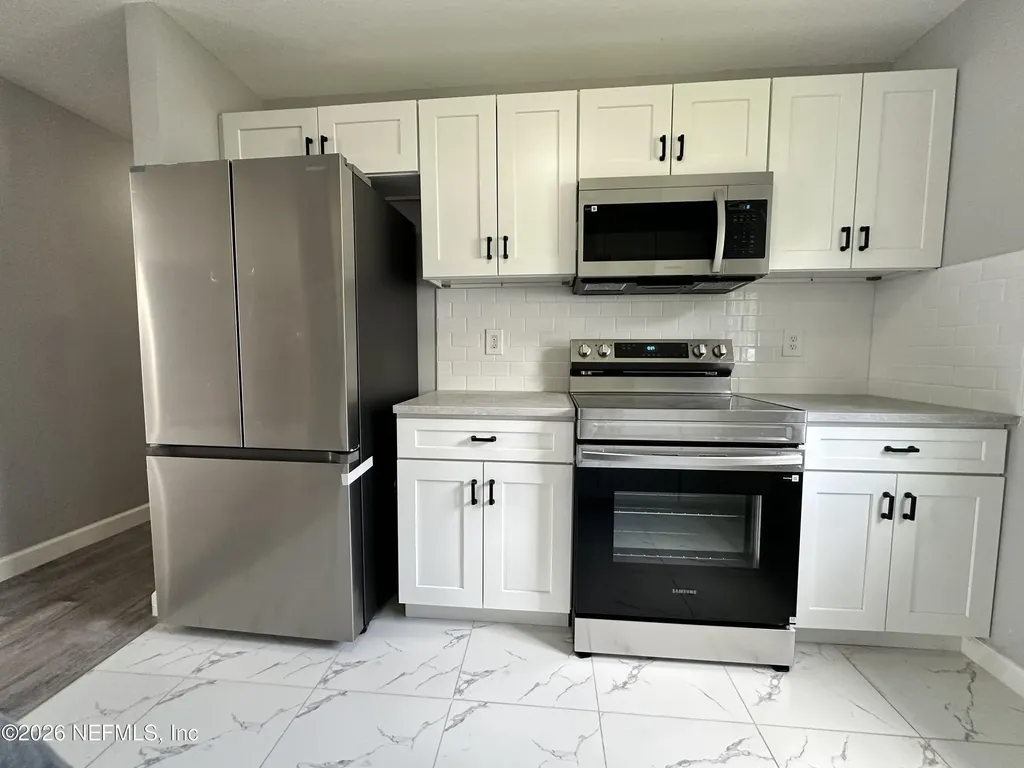 1394 Manotak Avenue Jacksonville FL 32210