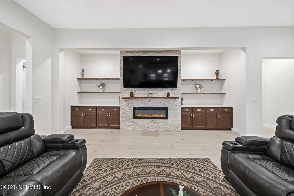 10177 Fair Hill Court Jacksonville FL 32219