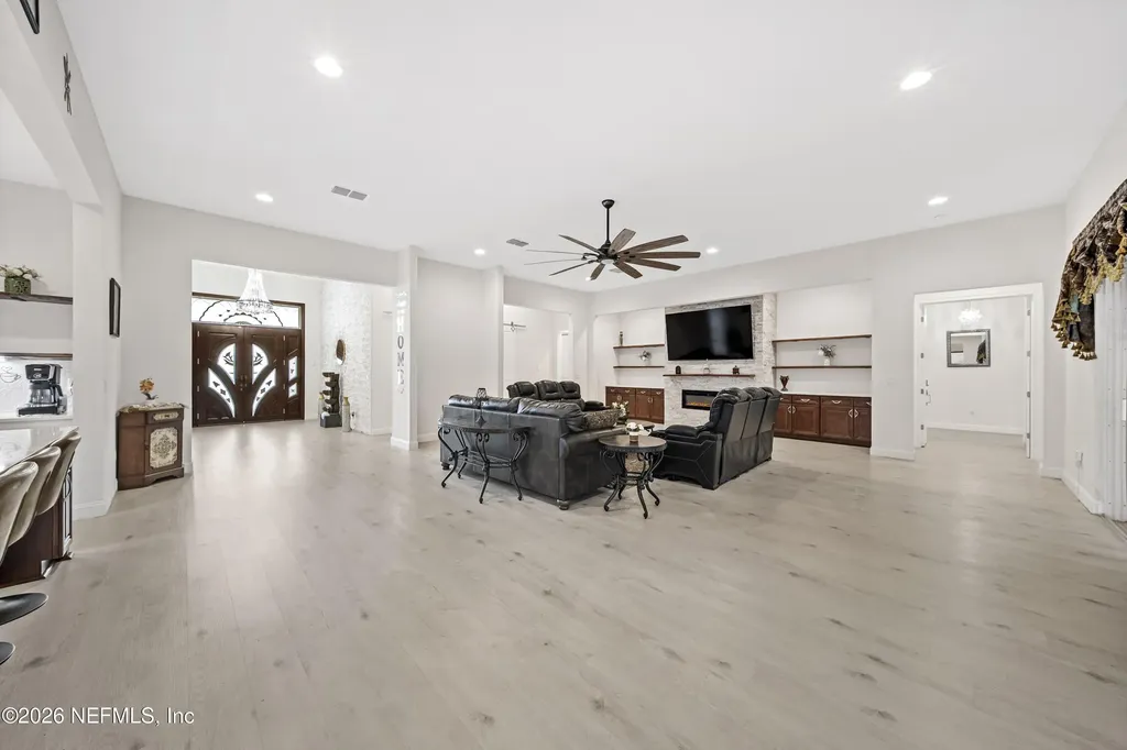 10177 Fair Hill Court Jacksonville FL 32219