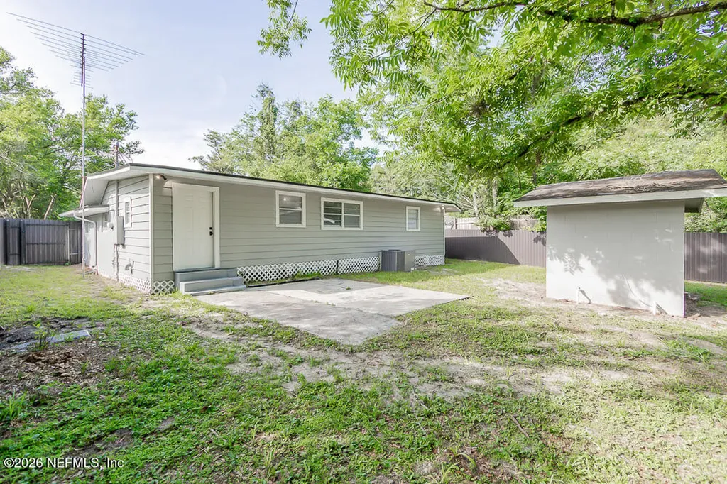 1059 Little Ruth Road Green Cove Springs FL 32043
