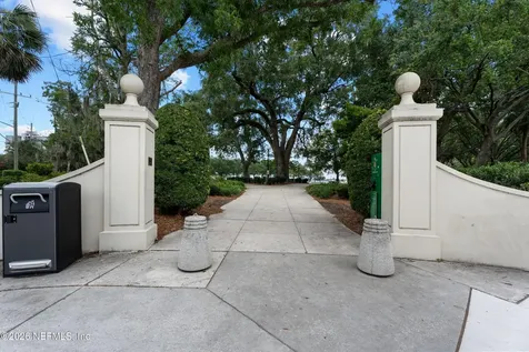 1661 Riverside Avenue Jacksonville FL 32204