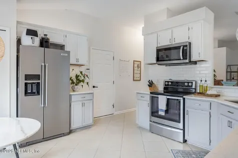 244 Clover Court St. Johns FL 32259
