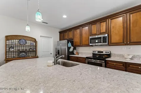 97166 Harbor Concourse Circle Fernandina Beach FL 32034