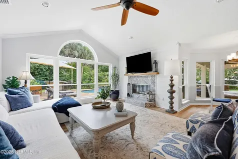 13802 Longs Landing Road E Jacksonville FL 32225