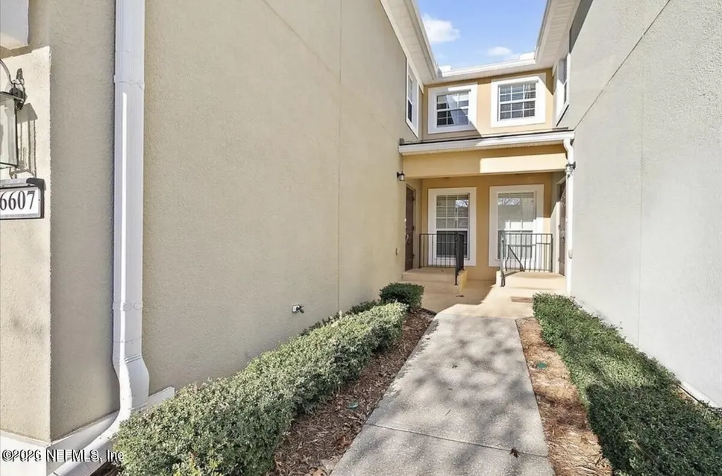 6607 White Blossom Court Jacksonville FL 32258