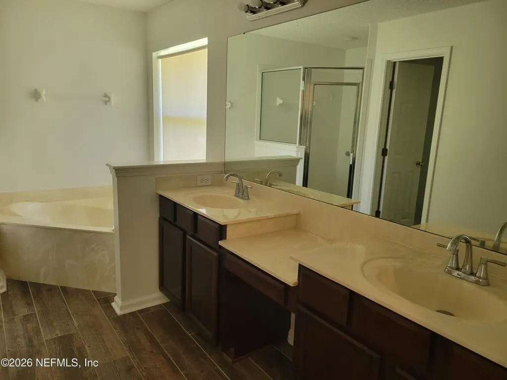 13796 Fish Eagle Drive W Jacksonville FL 32226