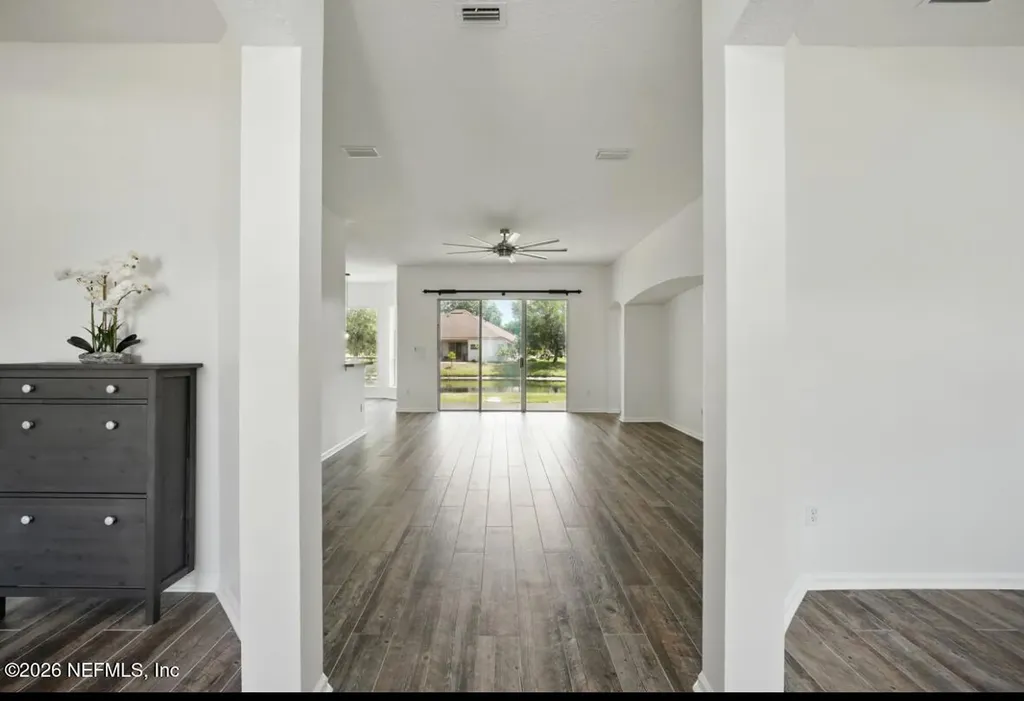 13796 Fish Eagle Drive W Jacksonville FL 32226
