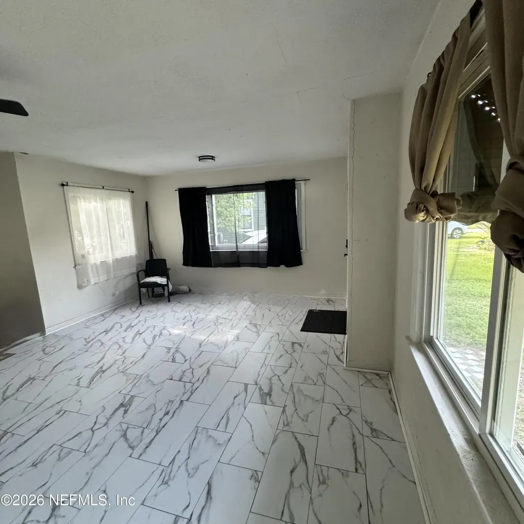7012 Marvin Avenue Jacksonville FL 32208