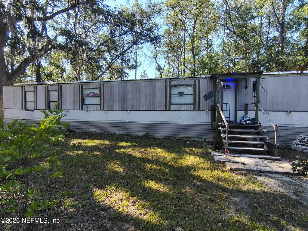 109 Arrowhead Drive Interlachen FL 32148