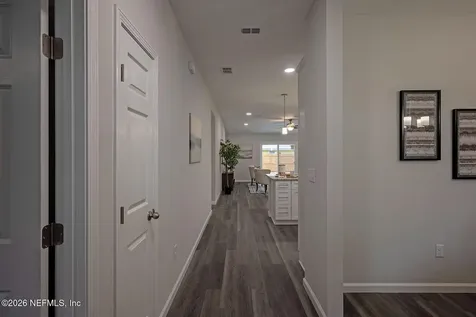 13747 Hollings Street Jacksonville FL 32218