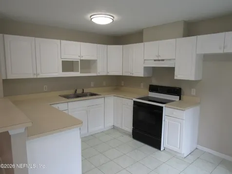 3281 6th Street Elkton FL 32033