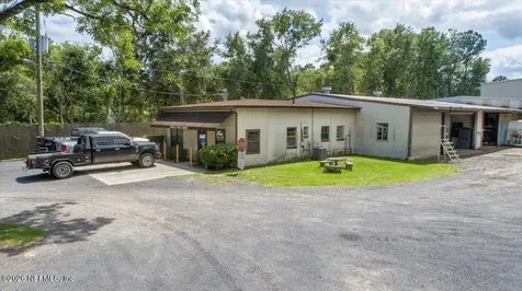 1168 Cahoon Road S Jacksonville FL 32221