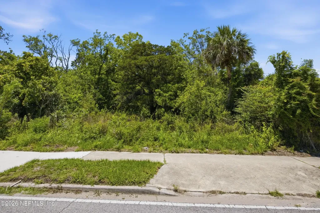 5574 Avenue B Jacksonville FL 32209