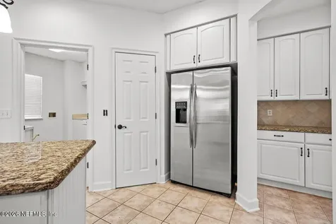 13619 Marsh Harbor Drive N Jacksonville FL 32225