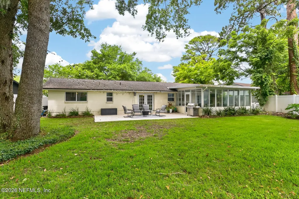 2735 America Jacksonville Beach FL 32250