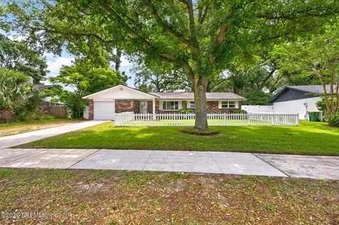 2735 America Jacksonville Beach FL 32250