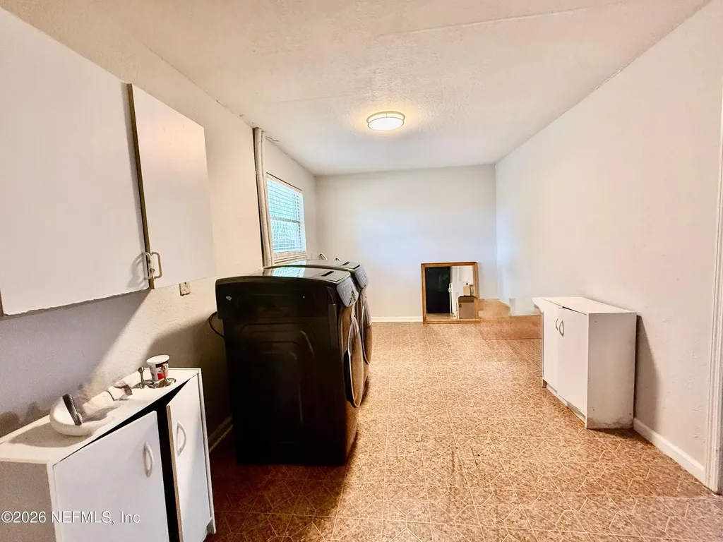 568 San Pablo Road N Jacksonville FL 32225