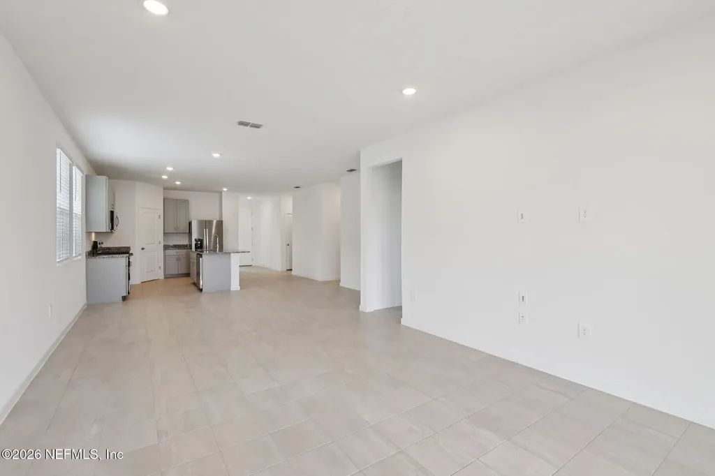 7361 Everett Forest Drive Jacksonville FL 32219