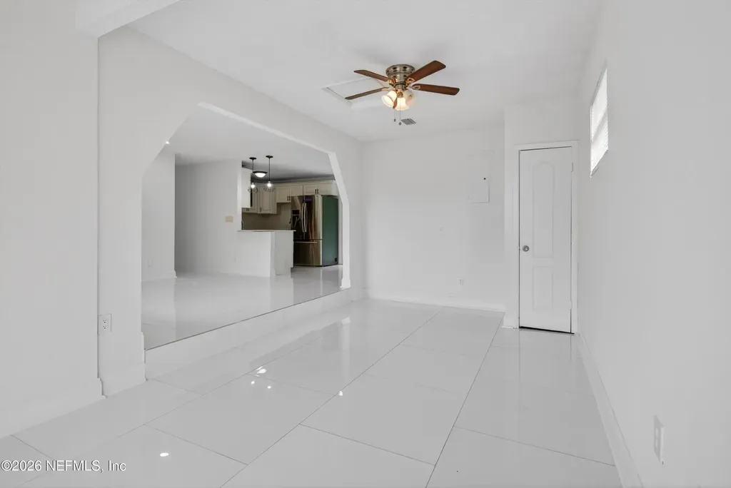 7028 Lincoln Circle W Jacksonville FL 32209