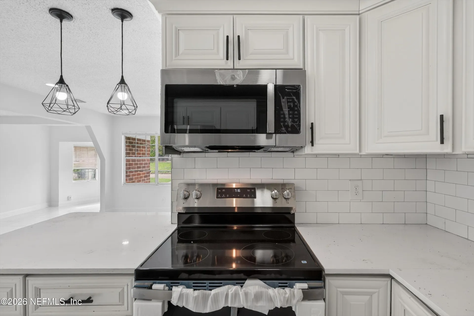 7028 Lincoln Circle W Jacksonville FL 32209