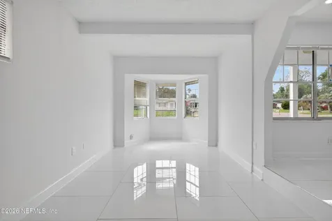 7028 Lincoln Circle W Jacksonville FL 32209