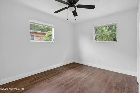 7028 Lincoln Circle W Jacksonville FL 32209