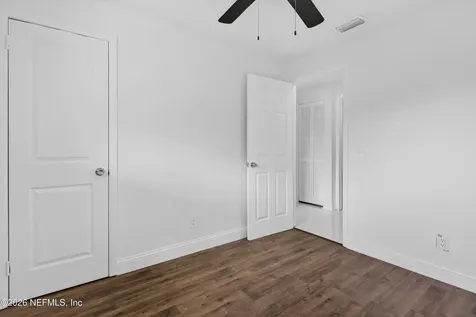 7028 Lincoln Circle W Jacksonville FL 32209