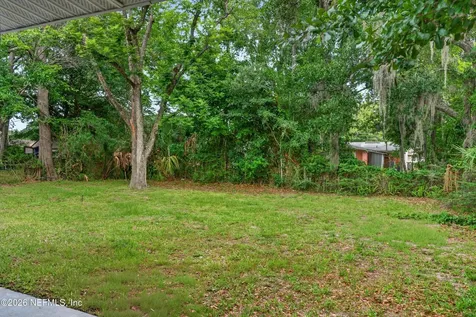 7028 Lincoln Circle W Jacksonville FL 32209