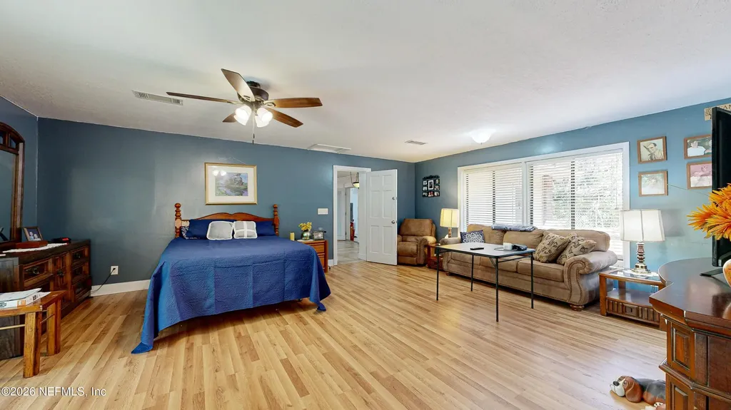 8042 County Line Road Melrose FL 32666