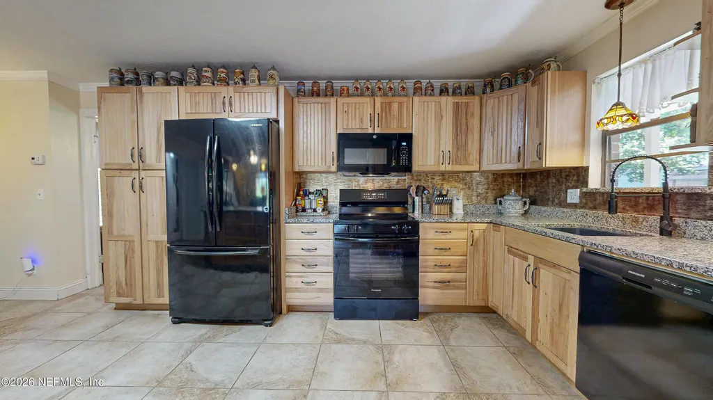 8042 County Line Road Melrose FL 32666