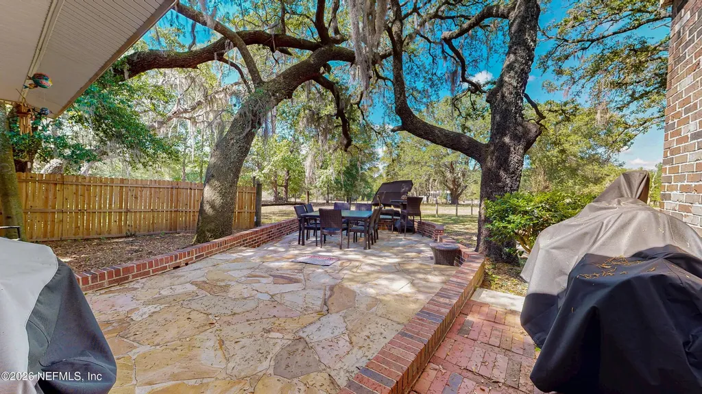 8042 County Line Road Melrose FL 32666