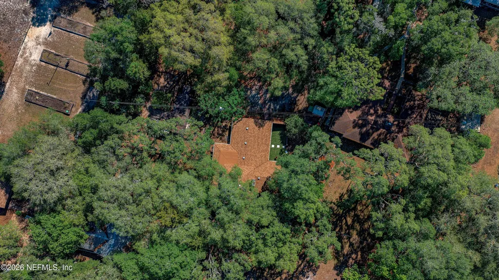 8042 County Line Road Melrose FL 32666