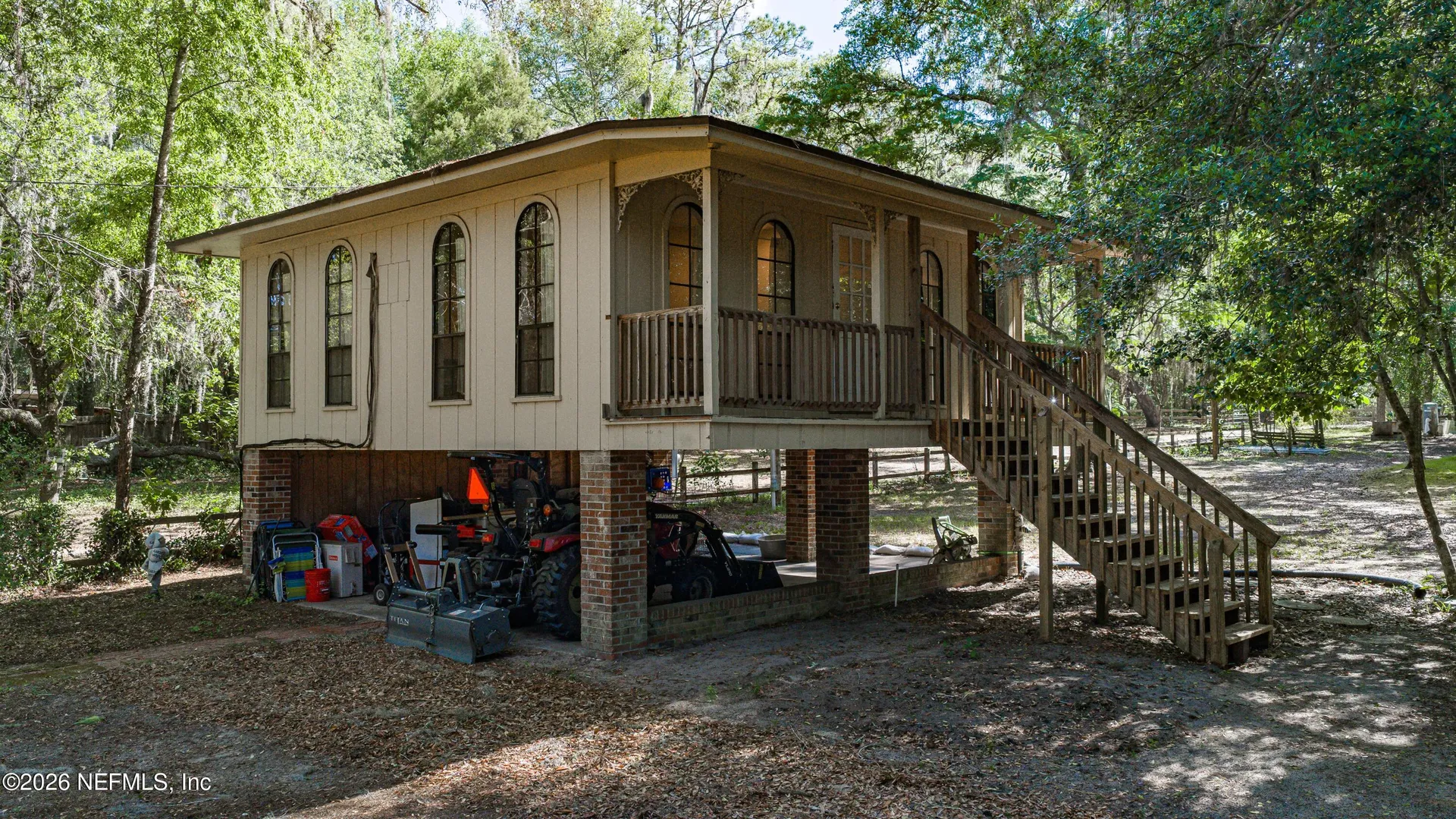 8042 County Line Road Melrose FL 32666