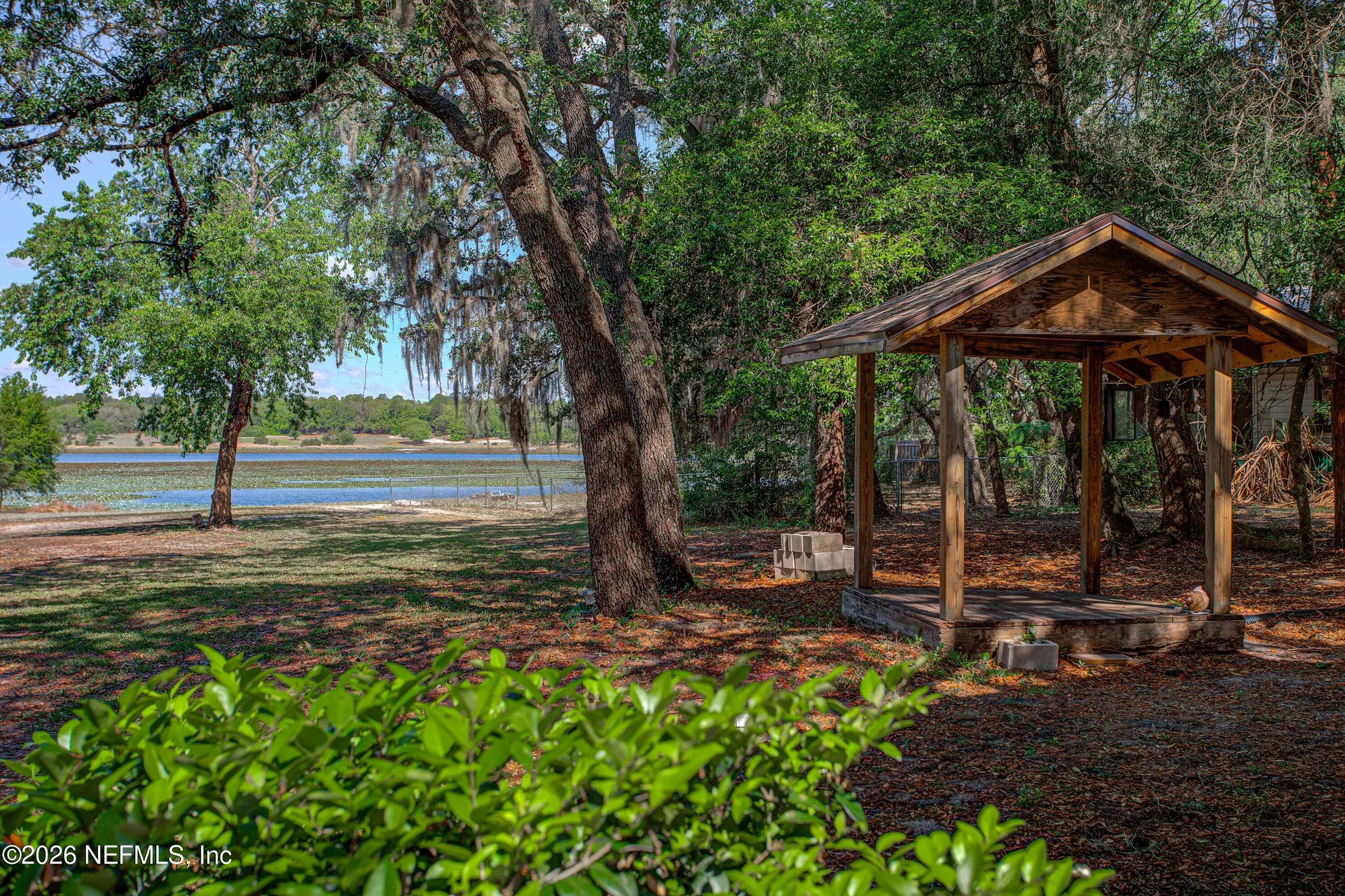 8042 County Line Road Melrose FL 32666