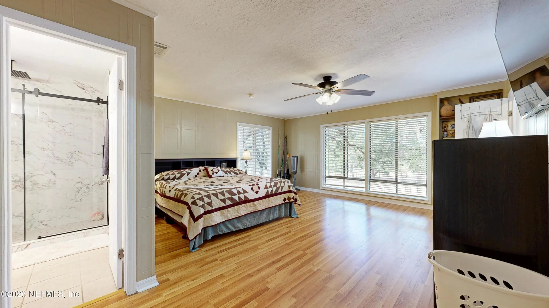 8042 County Line Road Melrose FL 32666